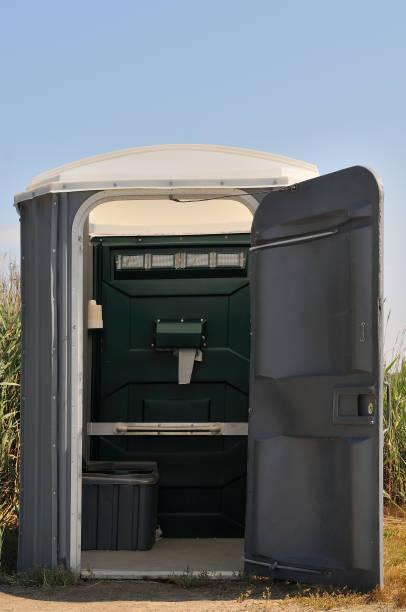 Best Porta potty delivery and setup  in Cumberland Head, NY
